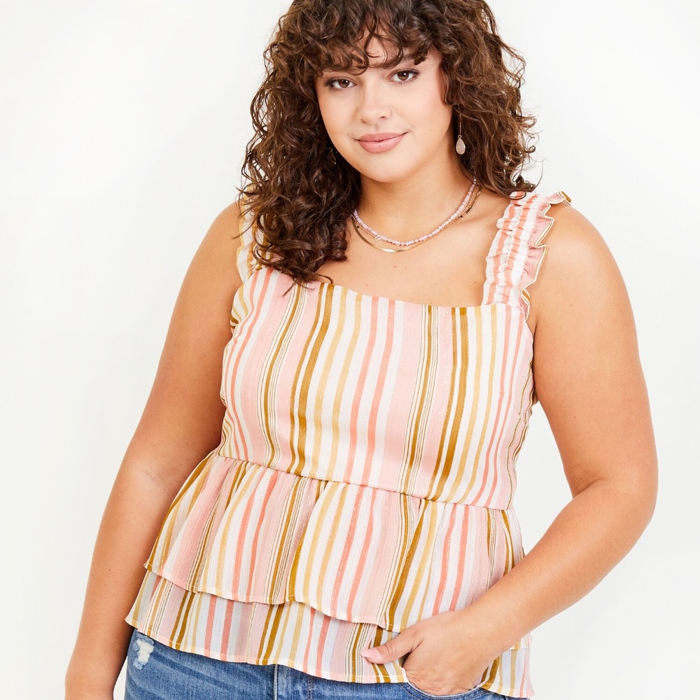 Arula Adora Top (Size C)